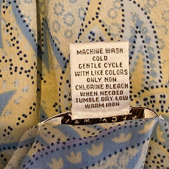 Brownstone Studio Blue & Tan Paisley Designed Long Sleeve Elegant Tunic Blouse - Picture 5 of 5